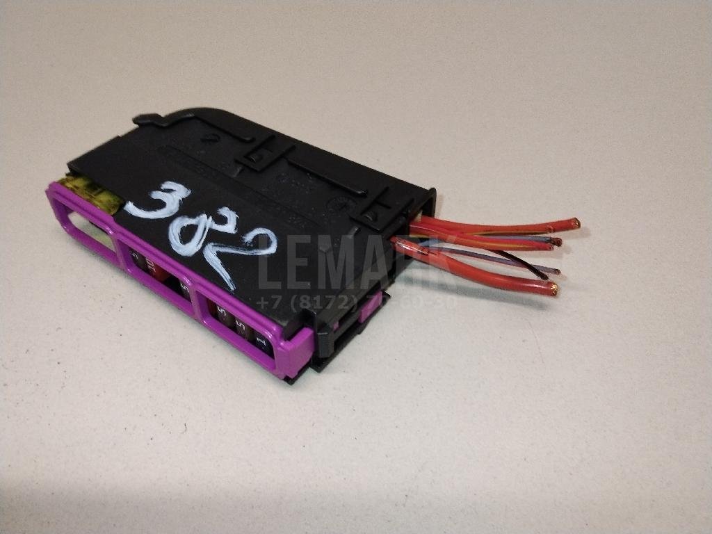 Блок предохранителей