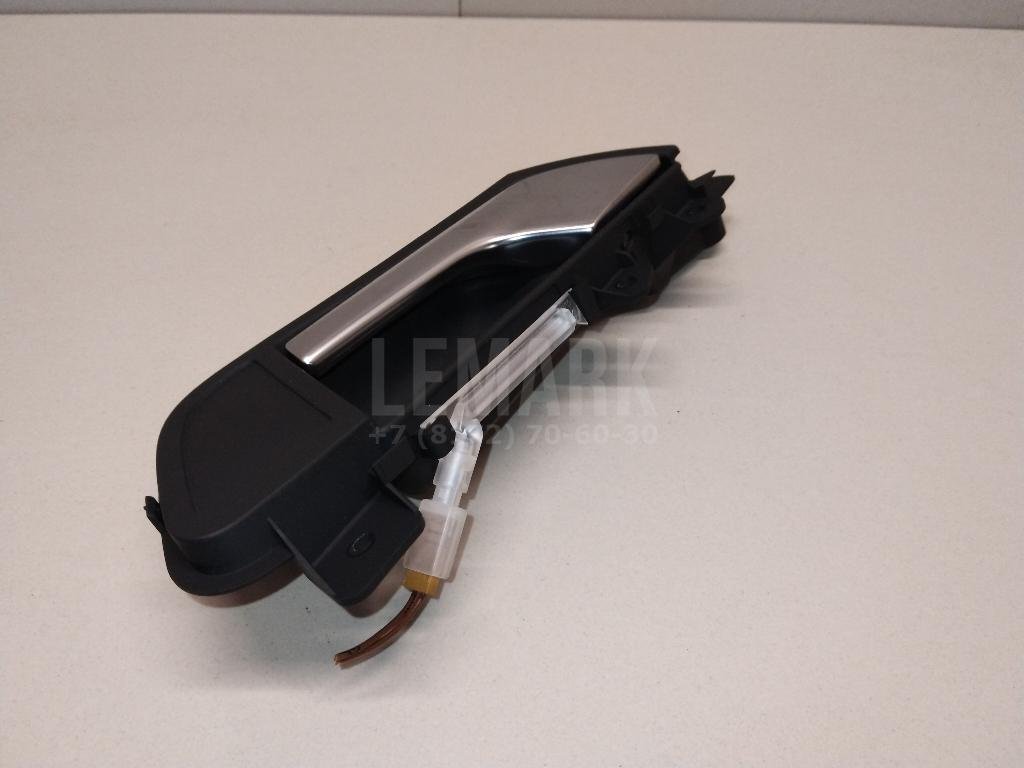 Ручка двери внутренняя левая