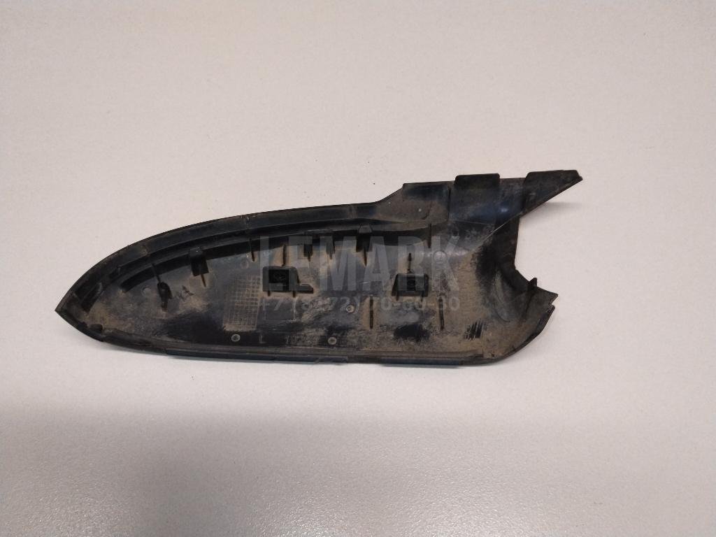 Накладка зеркала левого