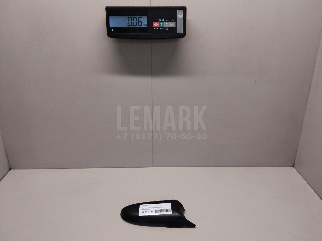 Накладка зеркала левого