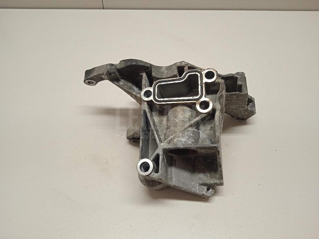 Кронштейн гидроусилителя для  Audi A4 [B8] 2007-2015