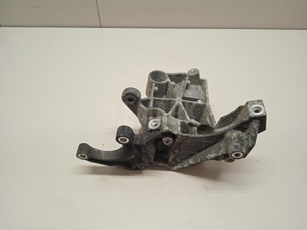 Кронштейн гидроусилителя для  Audi A4 [B8] 2007-2015