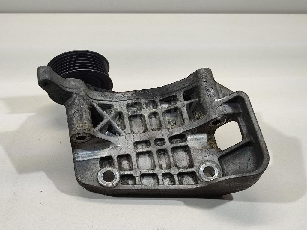 Кронштейн генератора для  Audi 100 [C4] 1991-1994