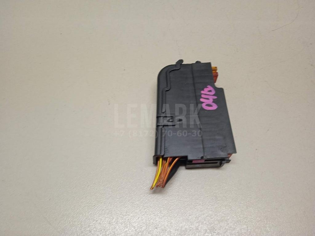 Блок предохранителей