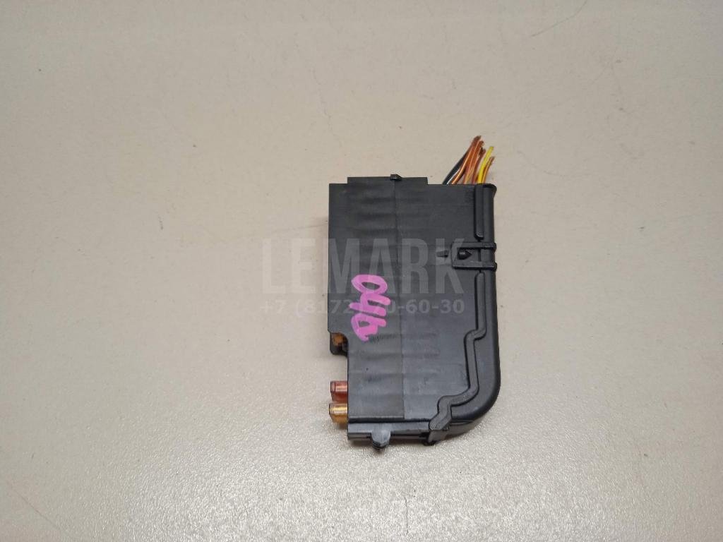 Блок предохранителей