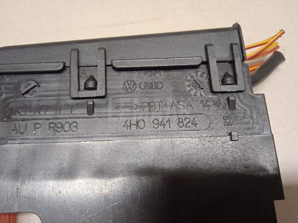 Блок предохранителей