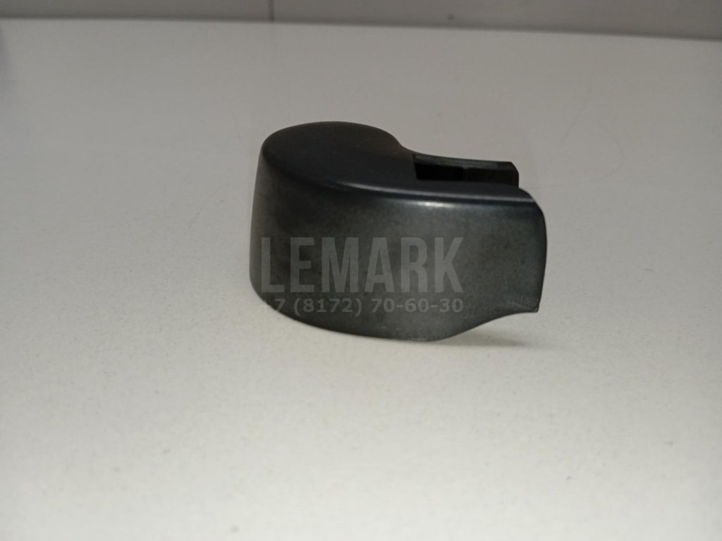 Крышка поводка стеклоочистителя