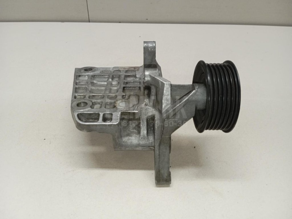 Кронштейн генератора для  Acura MDX 2001-2006