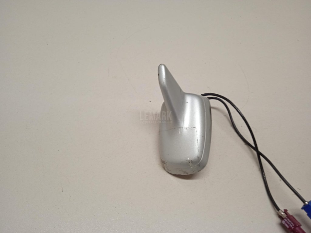 Антенна для  Audi A4 [B9] 2015