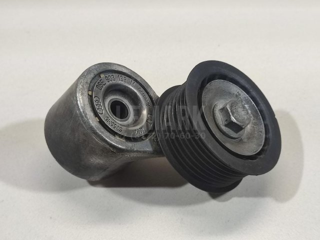 Ролик руч.ремня с кронштейном