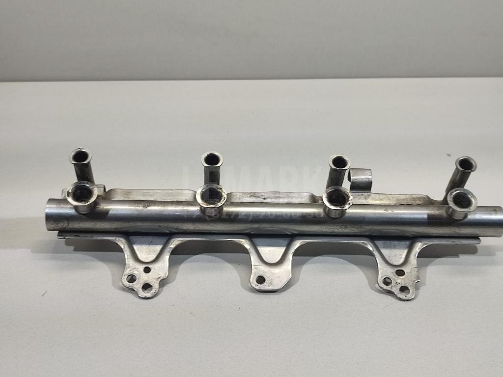 Рейка топливная (рампа)