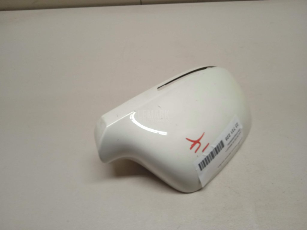 Крышка корпуса зеркала правого