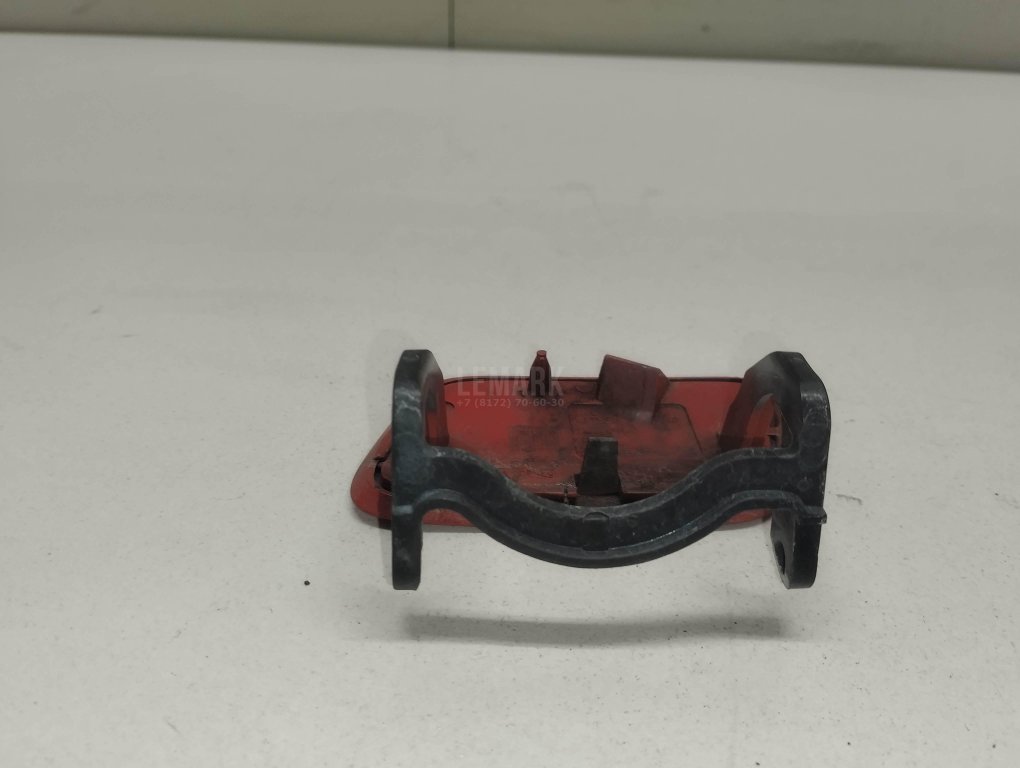 Крышка форсунки омывателя