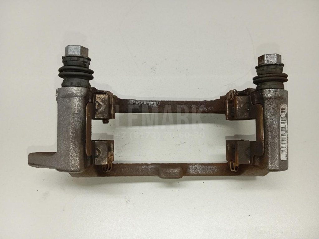 Скоба суппорта заднего левого