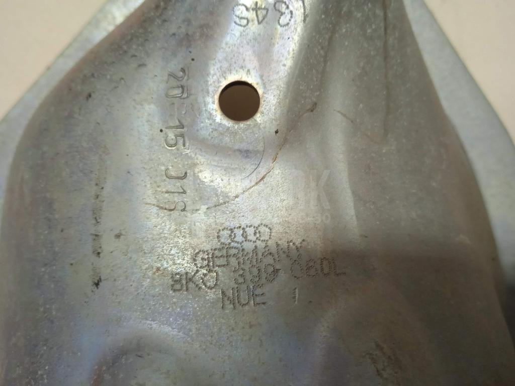 Кронштейн опоры двигателя