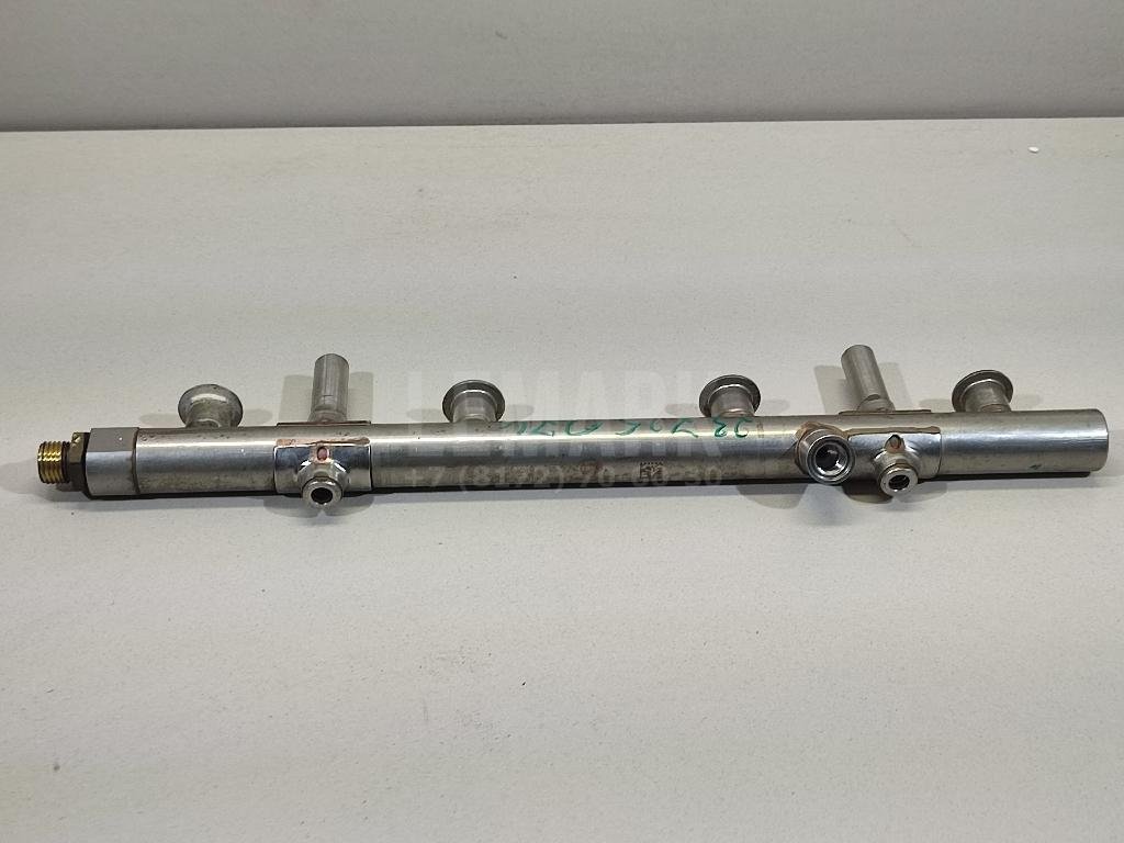 Рейка топливная (рампа)