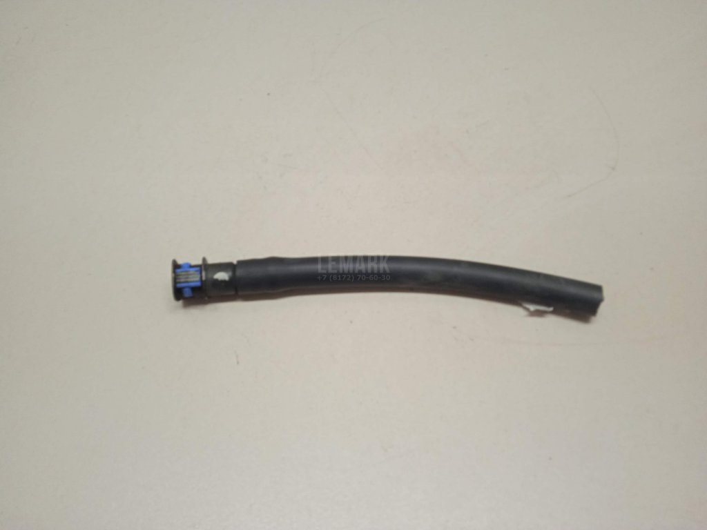 Штуцер трубки омывателя