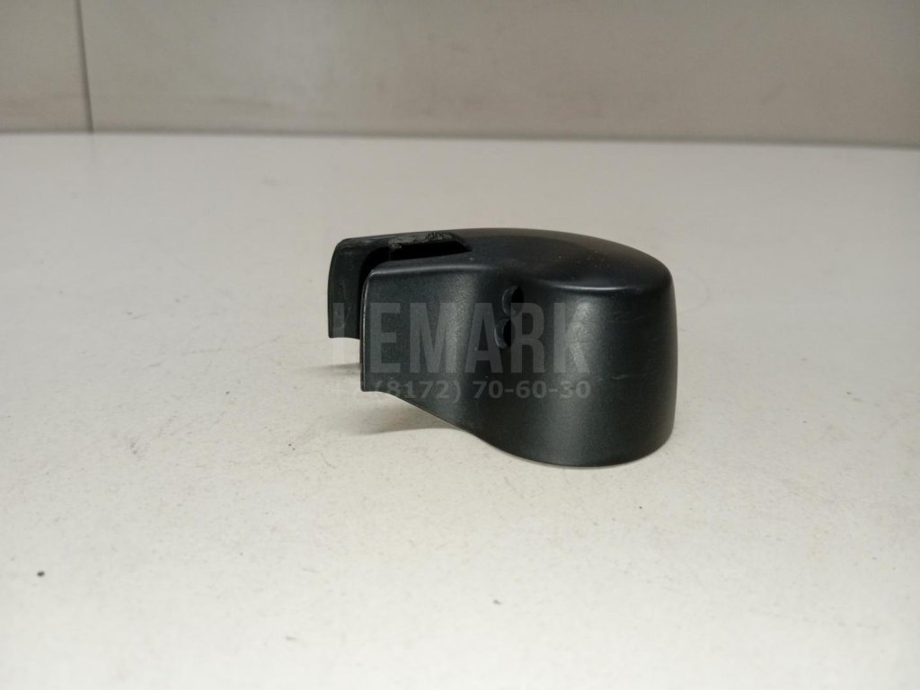 Крышка поводка стеклоочистителя