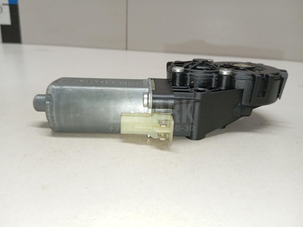 Моторчик регулировки сиденья