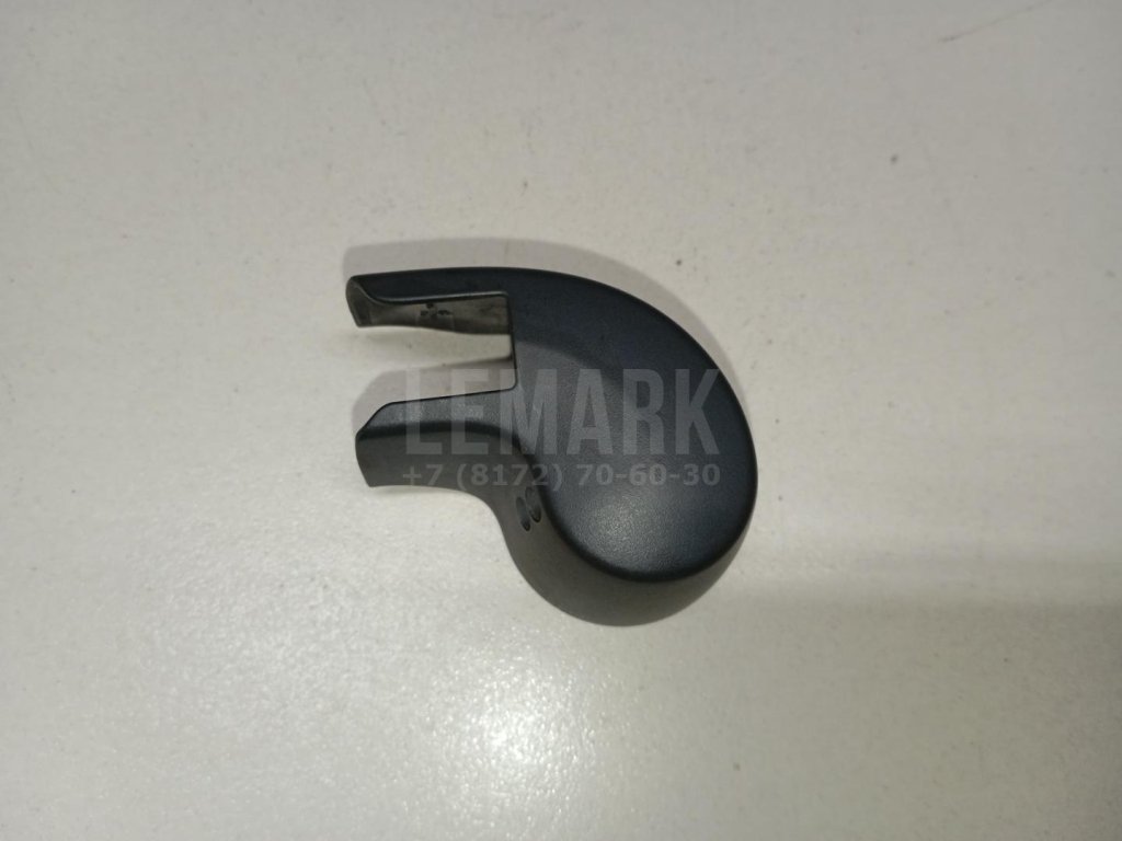 Крышка поводка стеклоочистителя