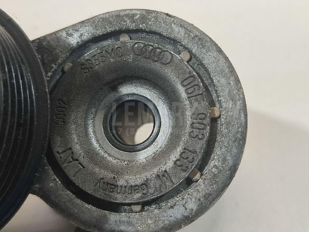 Ролик руч.ремня с кронштейном