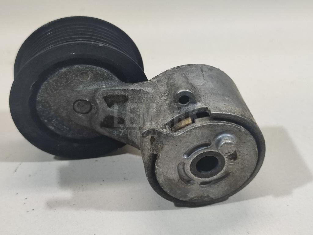 Ролик руч.ремня с кронштейном