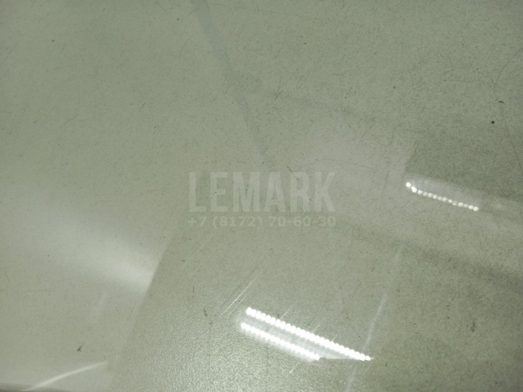 Стекло двери передней левой