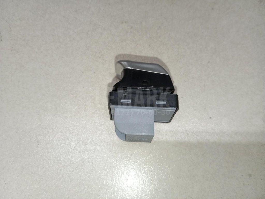 Кнопка стеклоподъемника