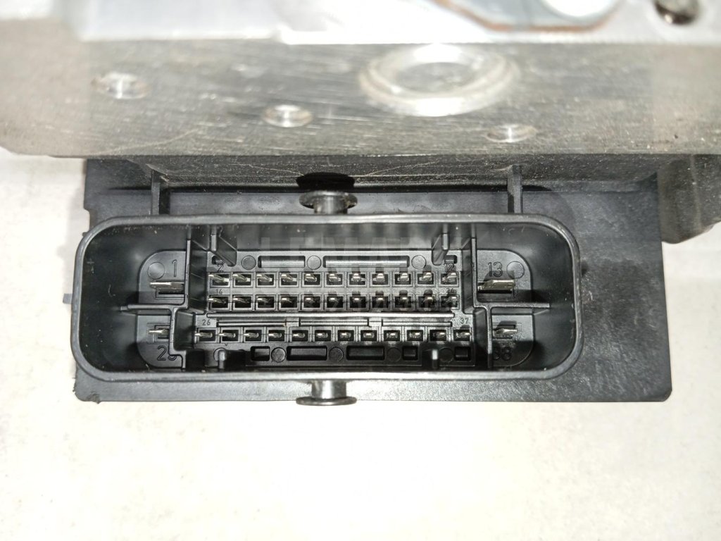 Блок ABS (насос)