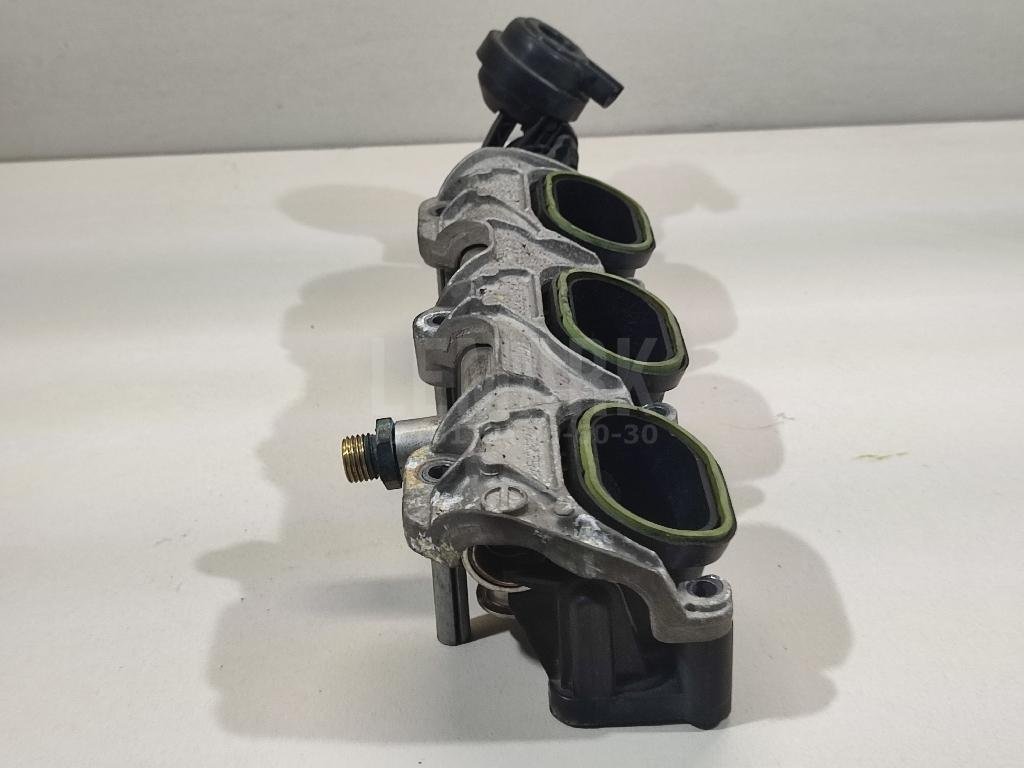 Коллектор впускной