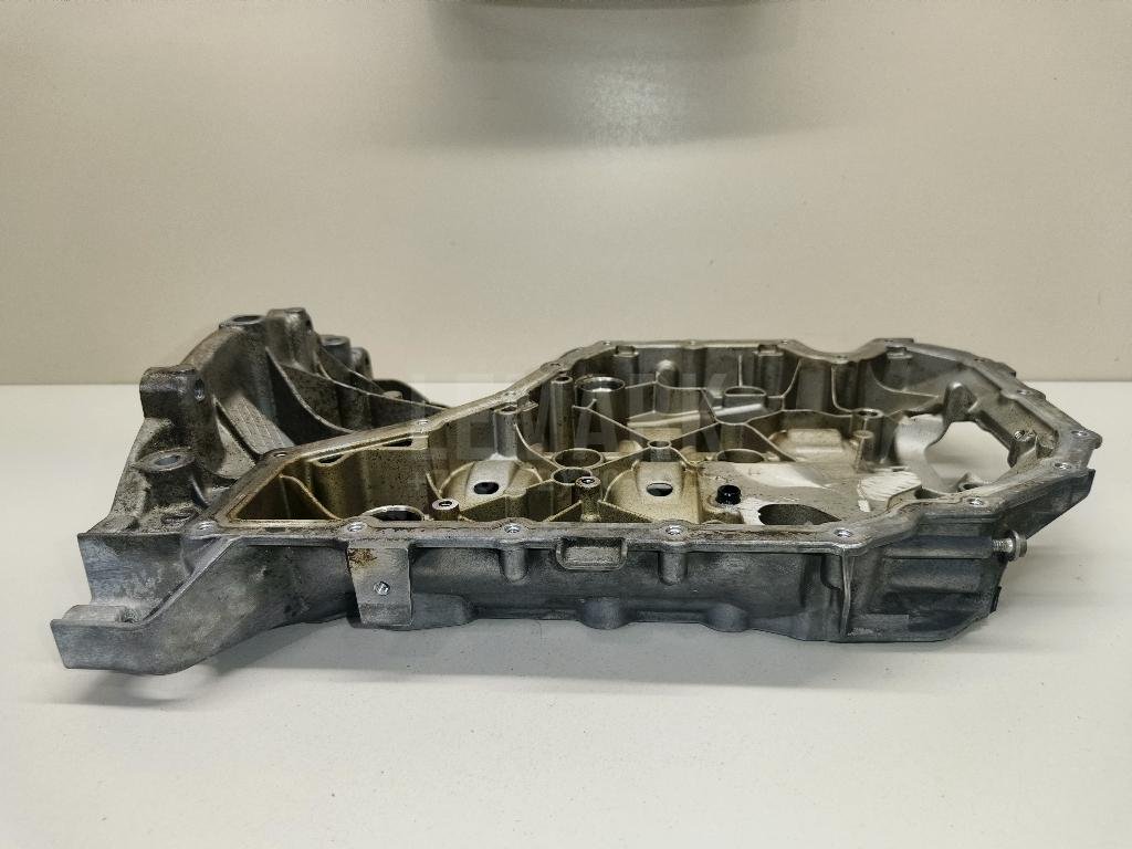 Поддон масляный двигателя для  Audi A4 [B9] 2015