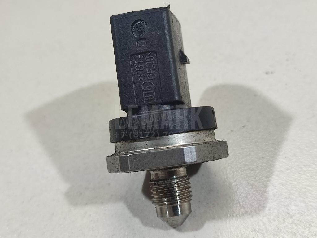 Датчик давления топлива