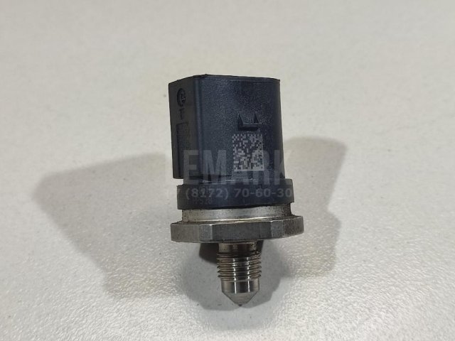 Датчик давления топлива