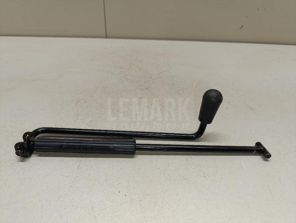 Тяга домкрата