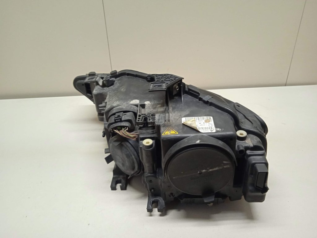 Фара правая для  Audi A3 [8PA] Sportback 2004-2013