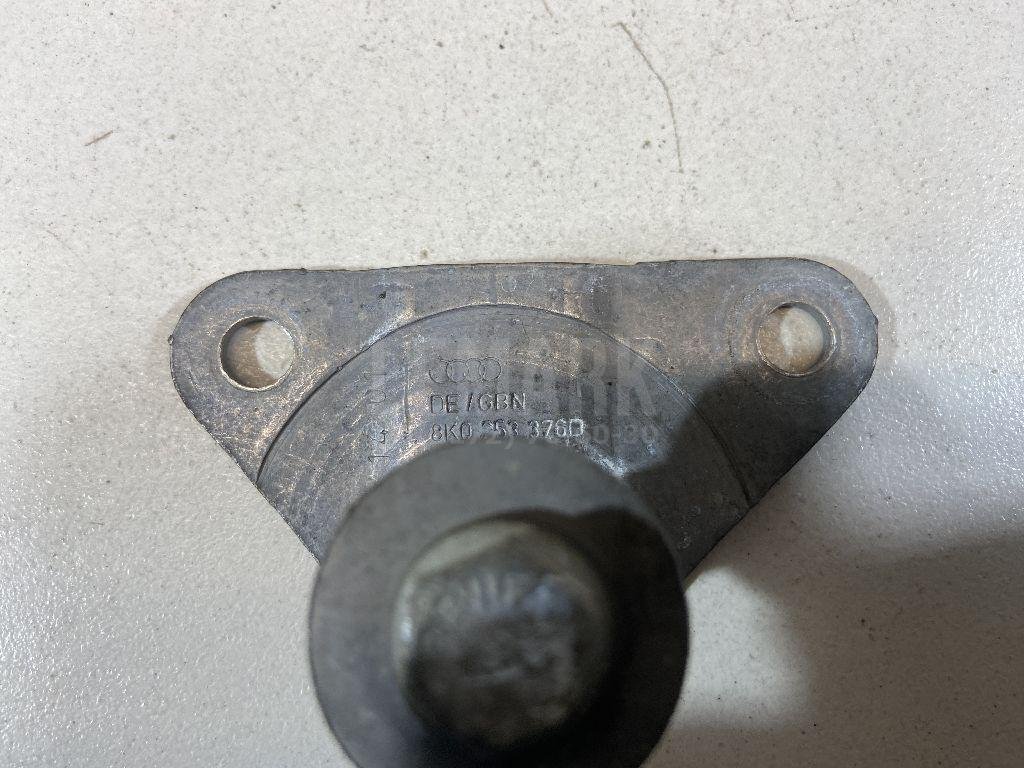 Кронштейн глушителя