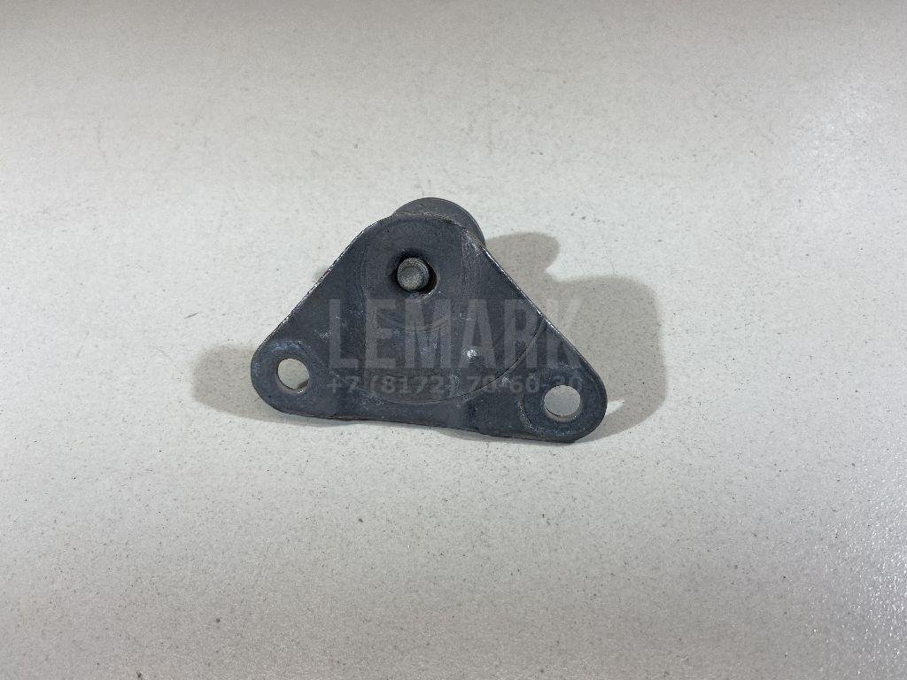 Кронштейн глушителя