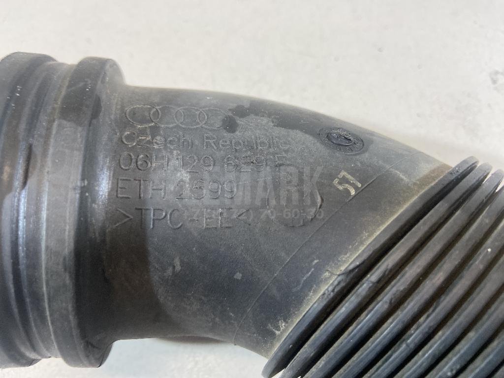 Гофра воздуховода для  Audi A4 [B8] 2007-2015