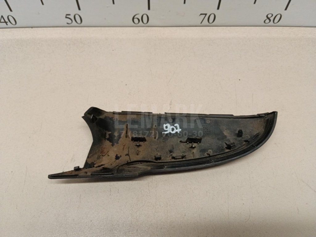 Накладка зеркала левого