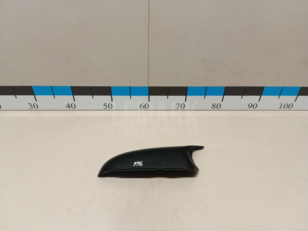 Накладка зеркала правого