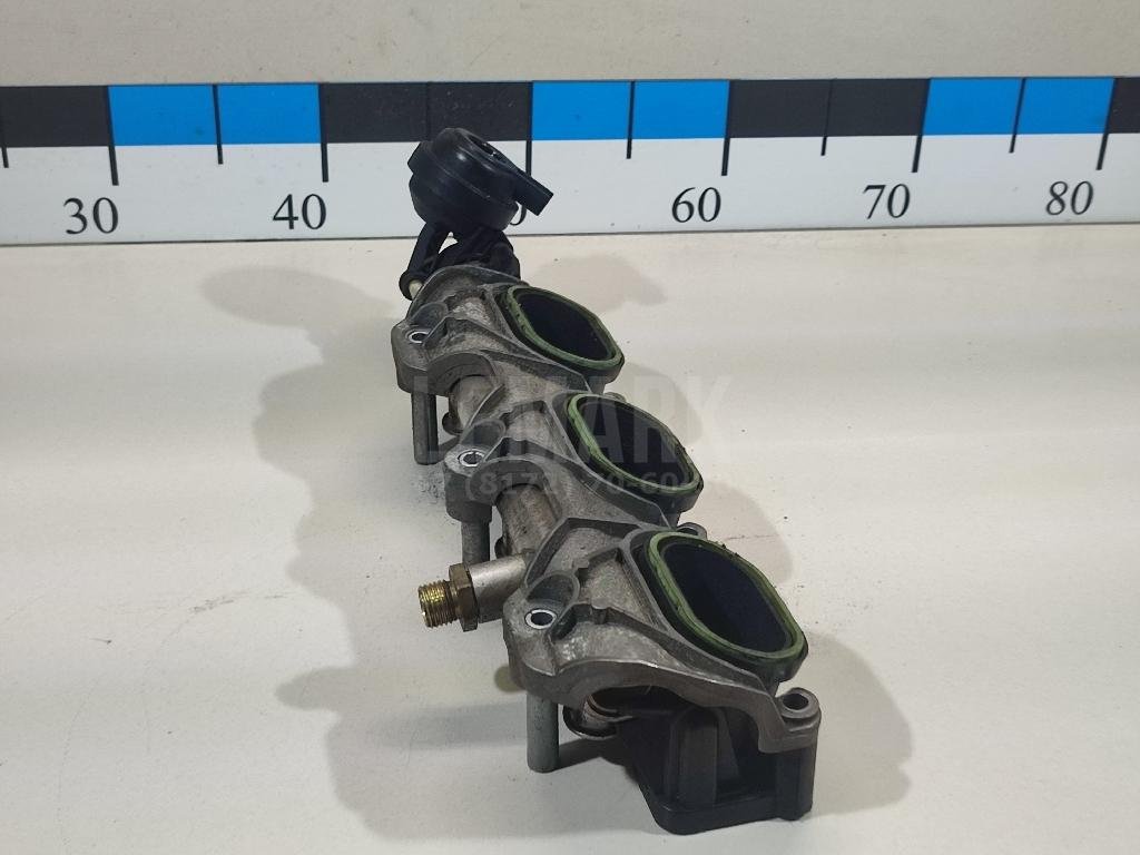 Коллектор впускной