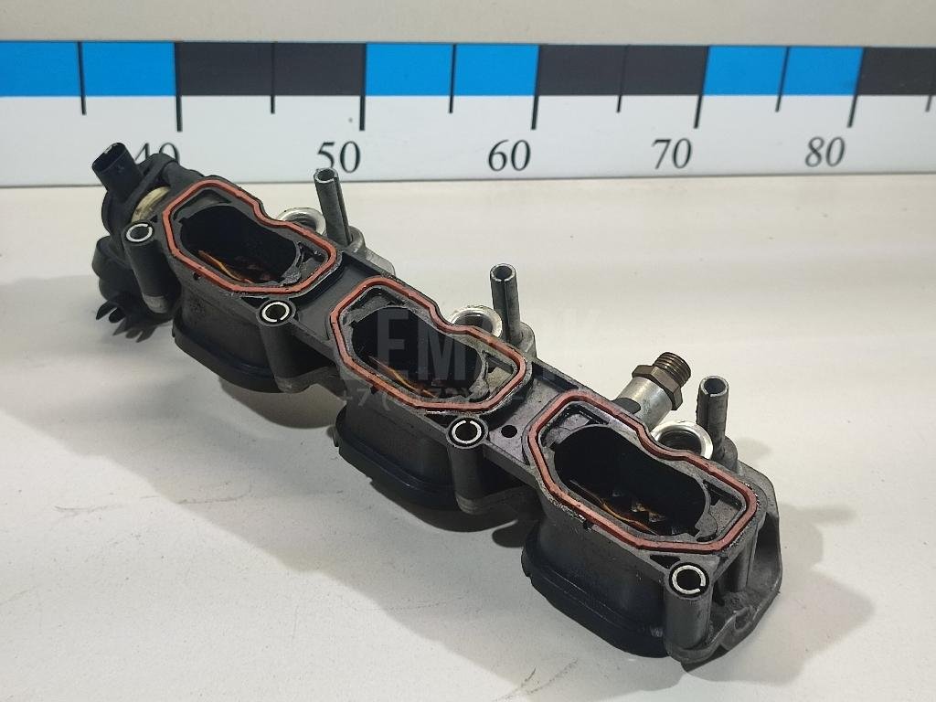 Коллектор впускной