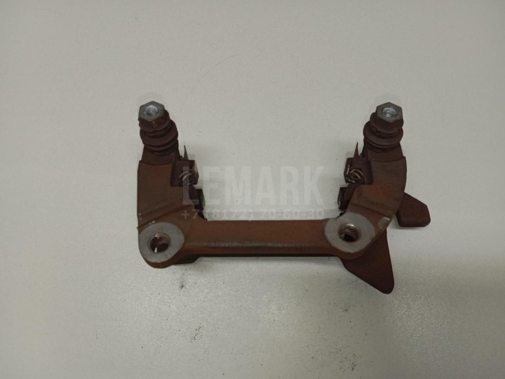 Скоба суппорта заднего левого