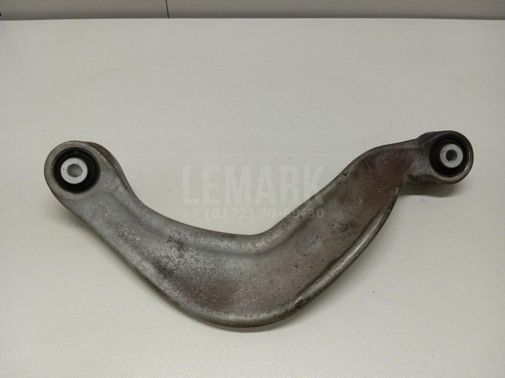 Рычаг задний верхний правый