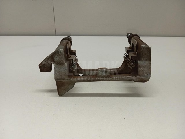 Скоба суппорта заднего левого