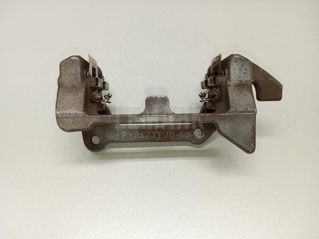 Скоба суппорта заднего правого