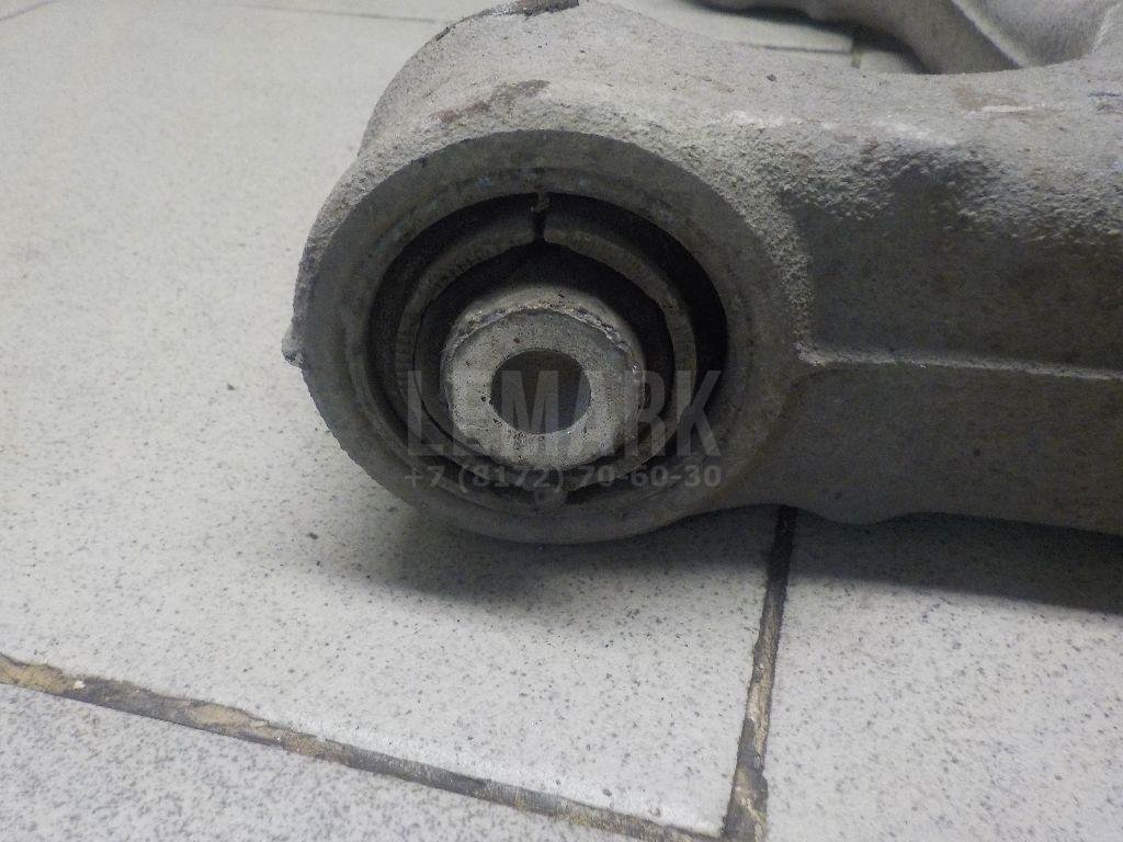 Рычаг задний нижний правый