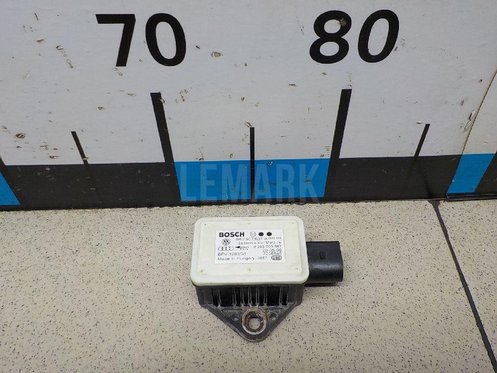 Датчик ускорения