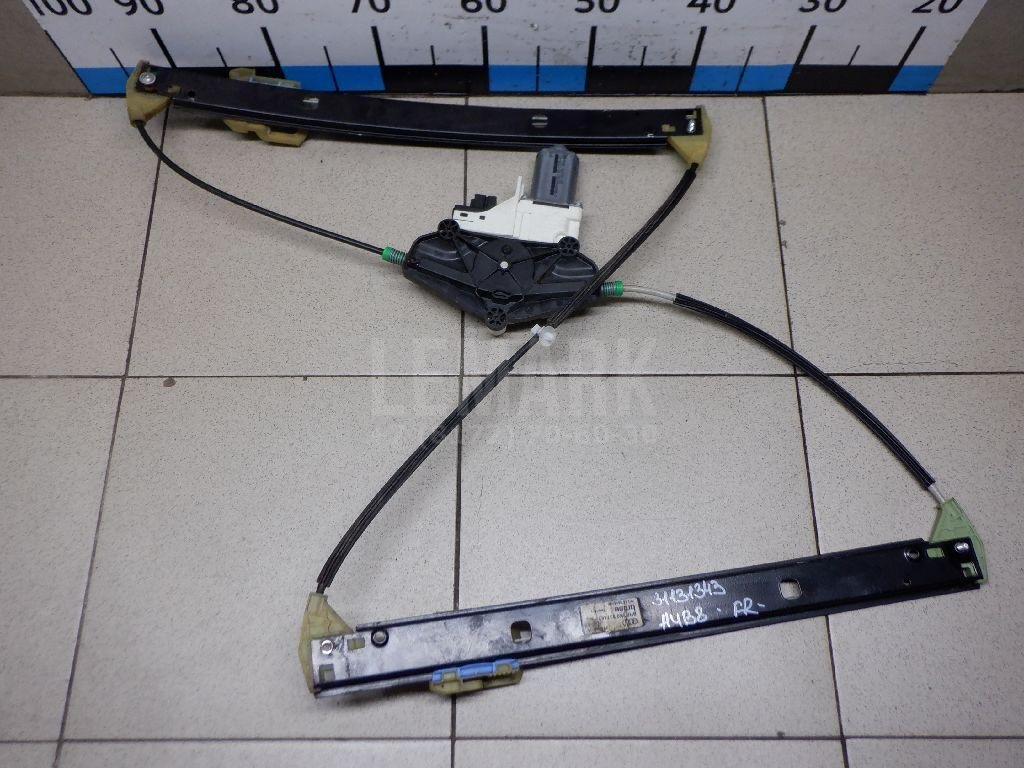 Стеклоподъемник электр. передний правый