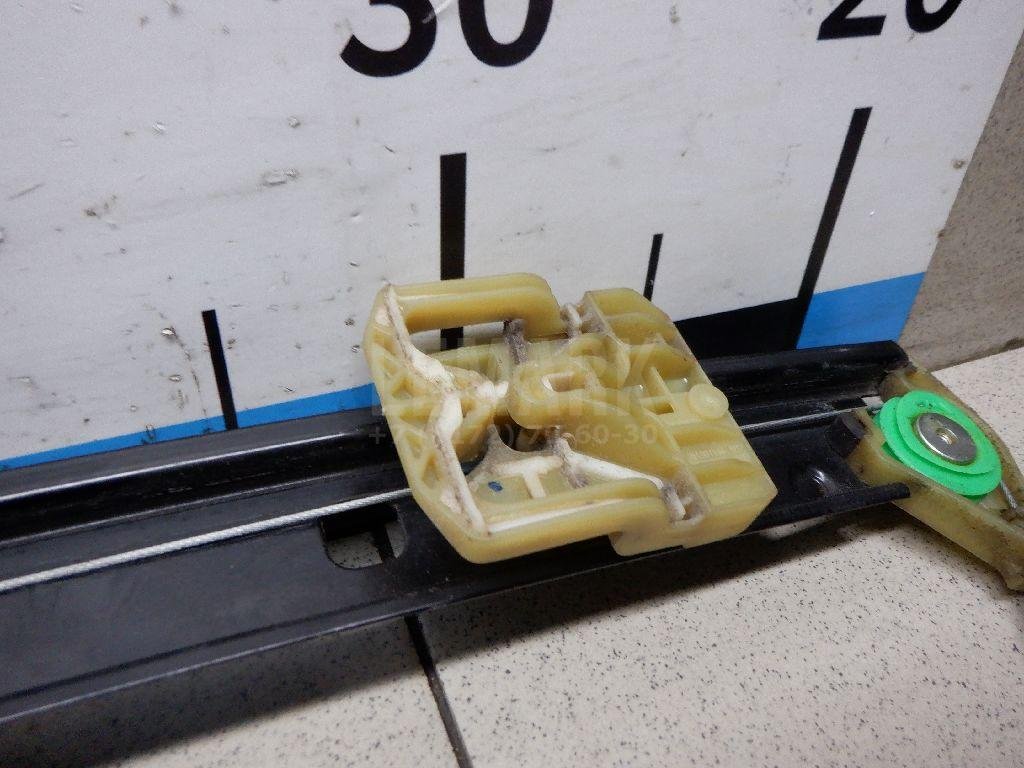 Стеклоподъемник электр. передний правый